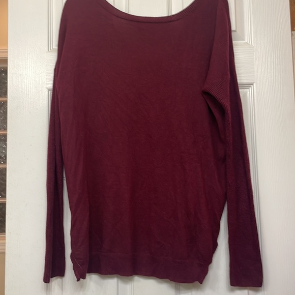 Sweater - Picture 5 of 5